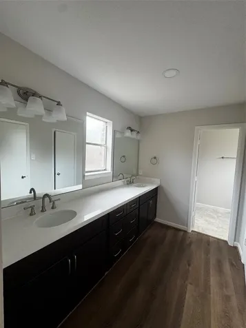 8807 Belle Glen Drive Houston TX 77099