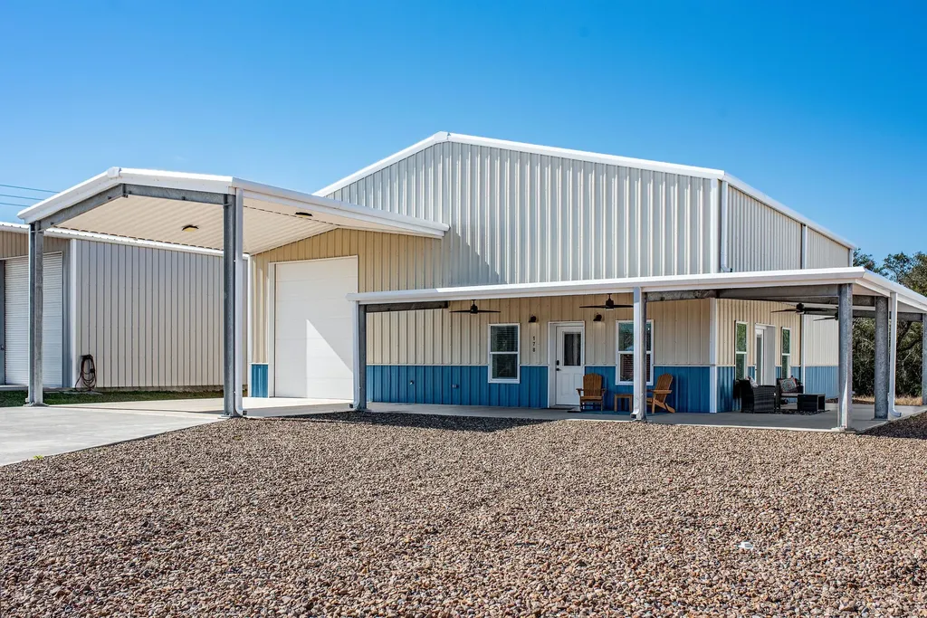178 Connelley Lane Port O Connor TX 77982