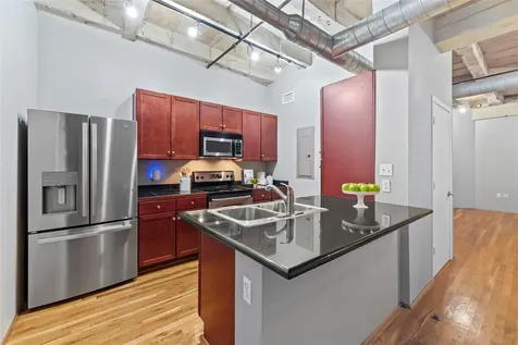 917 Main Street 603 Houston TX 77002