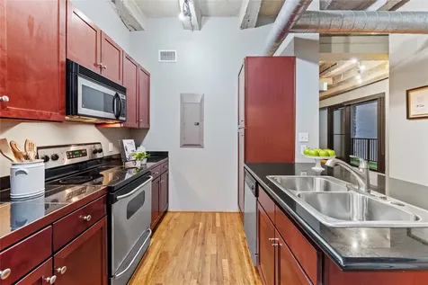 917 Main Street 603 Houston TX 77002