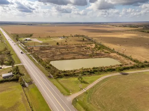 10212 Highway 35 Liverpool TX 77577