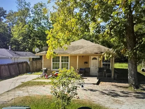 933 Pecos Avenue Port Arthur TX 77642