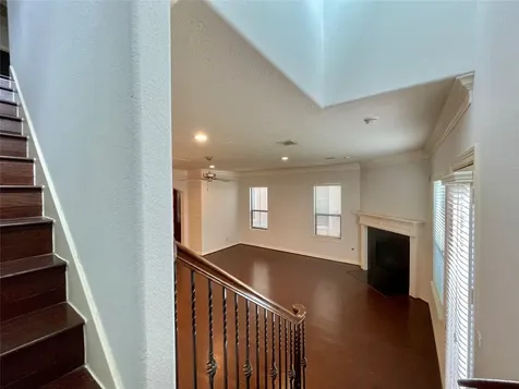 11643 Royal Oaks View Houston TX 77082