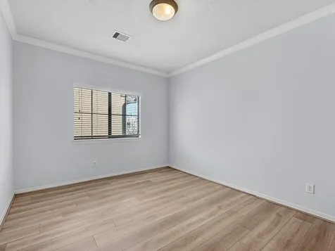 11643 Royal Oaks View Houston TX 77082