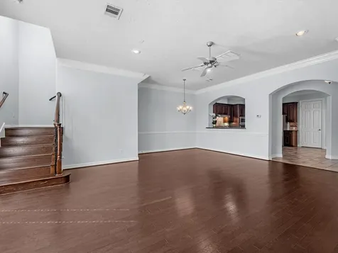 11643 Royal Oaks View Houston TX 77082