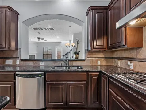 11643 Royal Oaks View Houston TX 77082