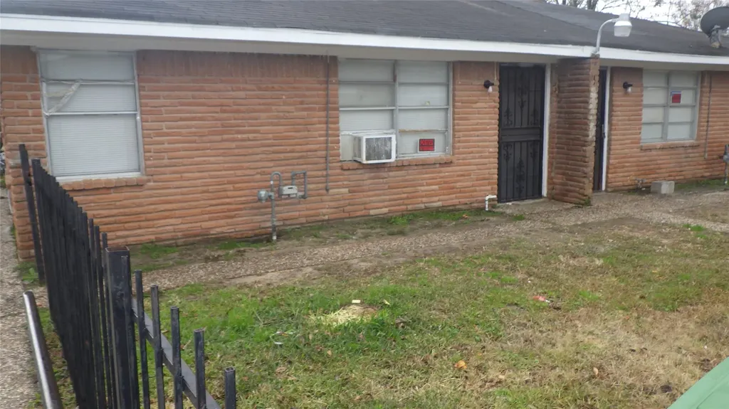 8410 Brandon Street Houston TX 77051