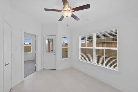 5263 Celestial Court Iowa Colony TX 77583