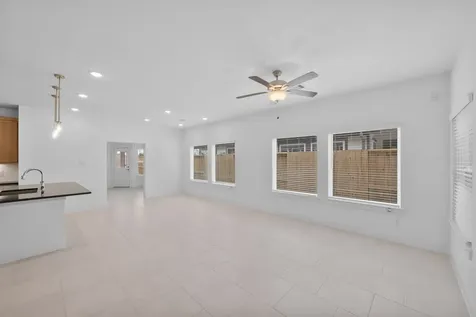 5263 Celestial Court Iowa Colony TX 77583
