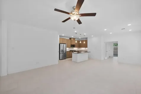 5263 Celestial Court Iowa Colony TX 77583
