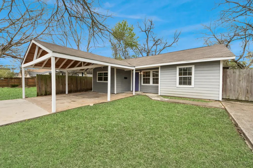 5521 Southlea Street Houston TX 77033