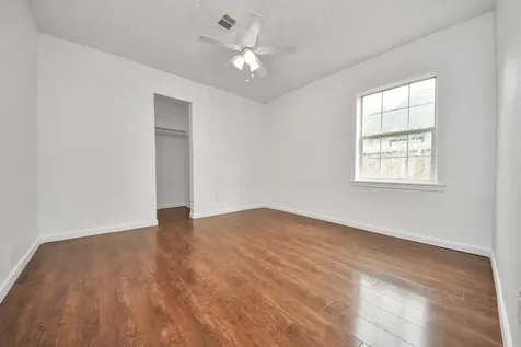 5521 Southlea Street Houston TX 77033