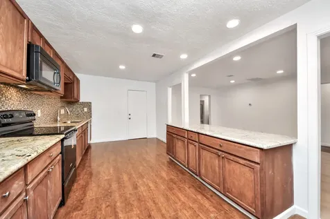 5521 Southlea Street Houston TX 77033