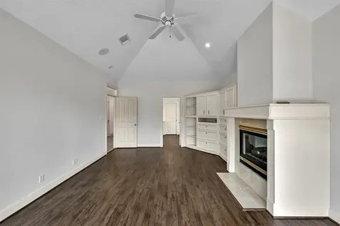 22 Creekwood Drive Montgomery TX 77356