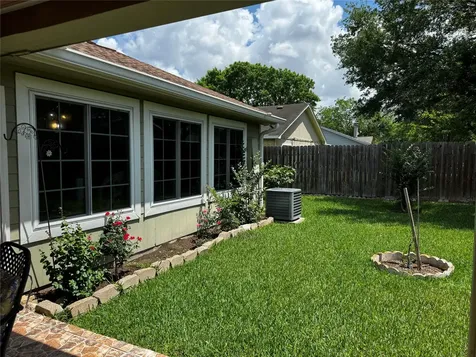 10119 Towne Mist Drive Sugar Land TX 77498