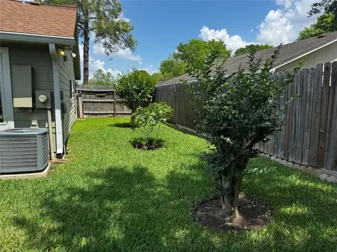10119 Towne Mist Drive Sugar Land TX 77498