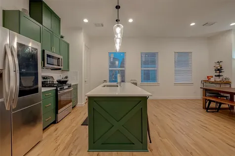 8911 Knoll Villas Street Houston TX 77080