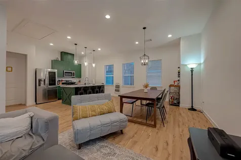 8911 Knoll Villas Street Houston TX 77080