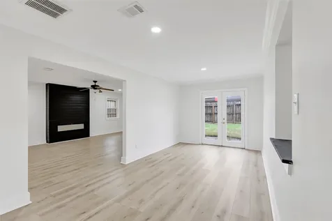 1623 Fawnhope Drive Houston TX 77008