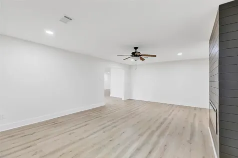 1623 Fawnhope Drive Houston TX 77008