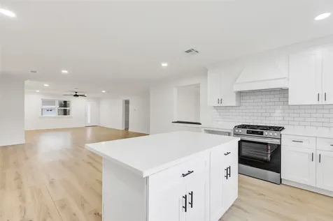1623 Fawnhope Drive Houston TX 77008
