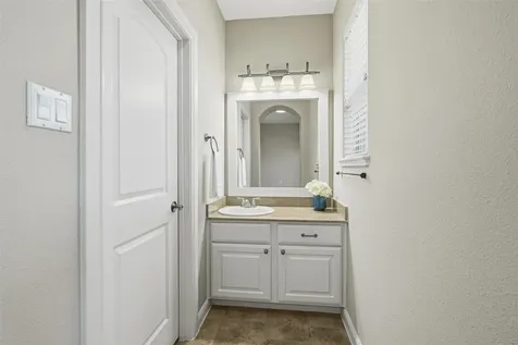 8802 Saxonwood Court Richmond TX 77469