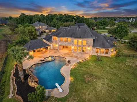 8802 Saxonwood Court Richmond TX 77469