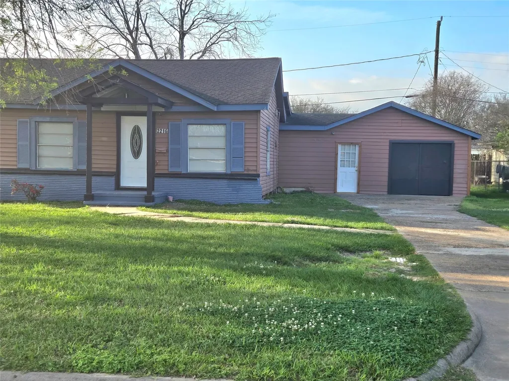 2216 3rd Street Galena Park TX 77547