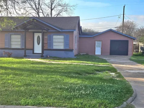 2216 3rd Street Galena Park TX 77547