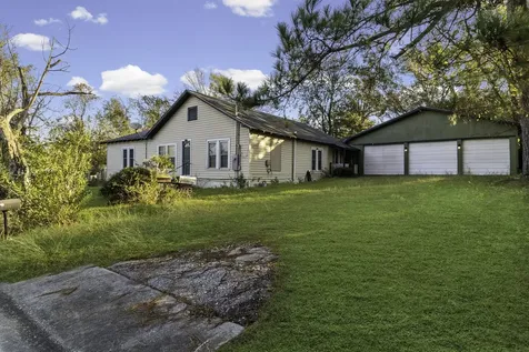 712 N Pine Avenue Livingston TX 77351