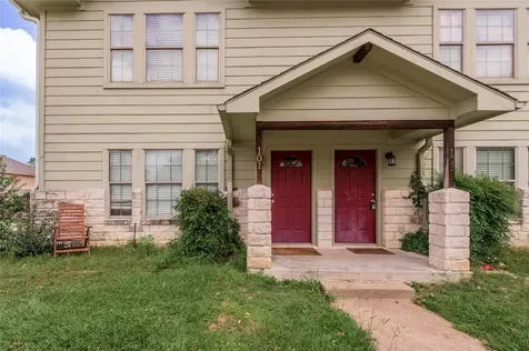 101 Yegua Circle Huntsville TX 77340