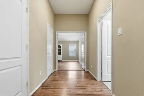 1810 Nantz Lane Conroe TX 77304