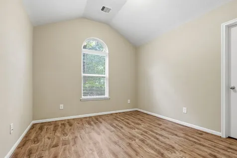 1810 Nantz Lane Conroe TX 77304