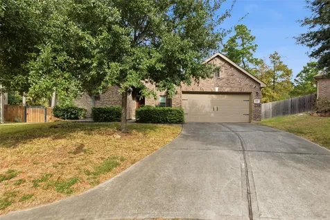 1810 Nantz Lane Conroe TX 77304
