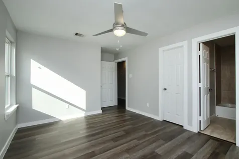 5709 Breland Street A Houston TX 77016