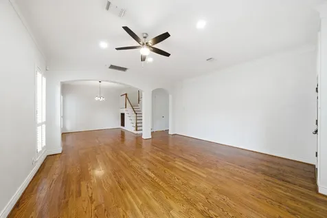 1736 Colquitt Street A Houston TX 77098