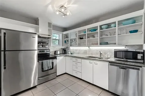 3022 Baldwin Street Houston TX 77006