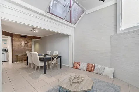 3022 Baldwin Street Houston TX 77006
