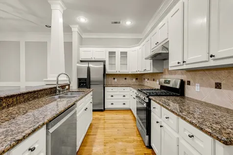 1141 Louise Street Houston TX 77009