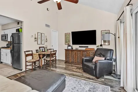 12900 Walden Road 814h Montgomery TX 77356