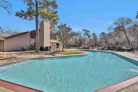 12900 Walden Road 814h Montgomery TX 77356