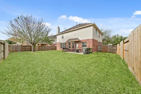 8804 Sunforest Lane Pearland TX 77584