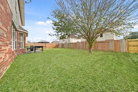 8804 Sunforest Lane Pearland TX 77584