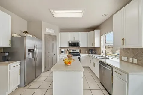 8804 Sunforest Lane Pearland TX 77584