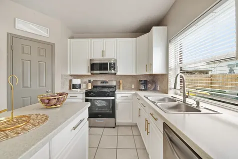 8804 Sunforest Lane Pearland TX 77584
