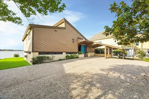 2414 Baycrest Drive Houston TX 77058
