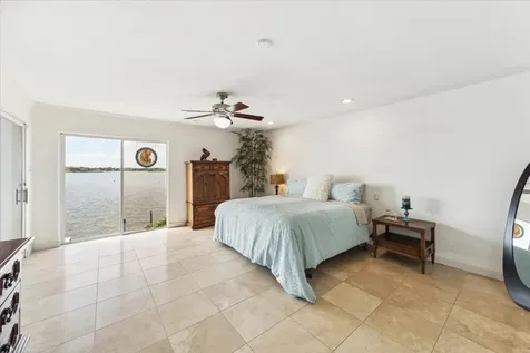 2414 Baycrest Drive Houston TX 77058