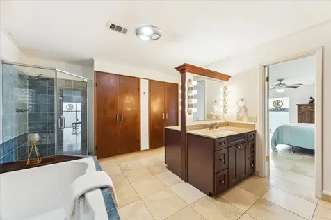 2414 Baycrest Drive Houston TX 77058
