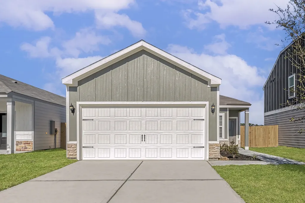 8203 Vanilla Orchid Drive Houston TX 77016