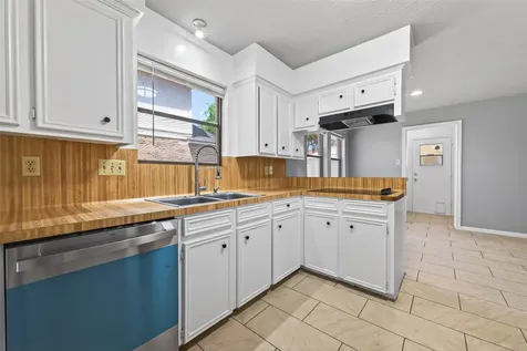 14934 Camino Rancho Drive Houston TX 77083